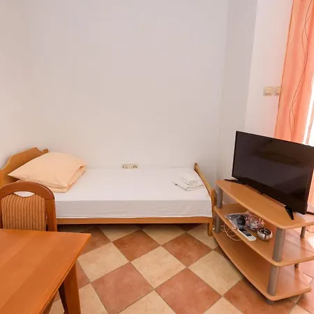 Apartments Zdravko Klek Exterior photo