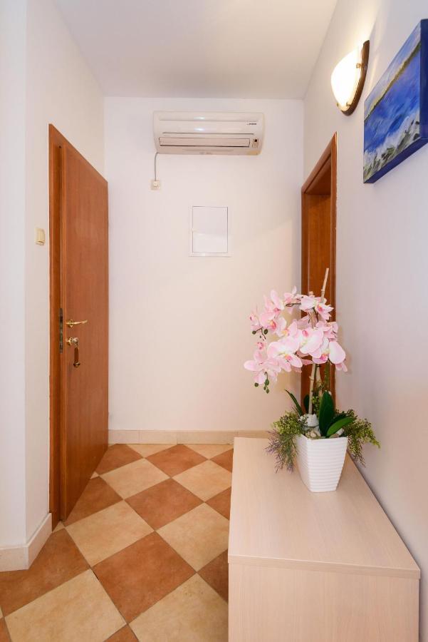 Apartment Zdravko